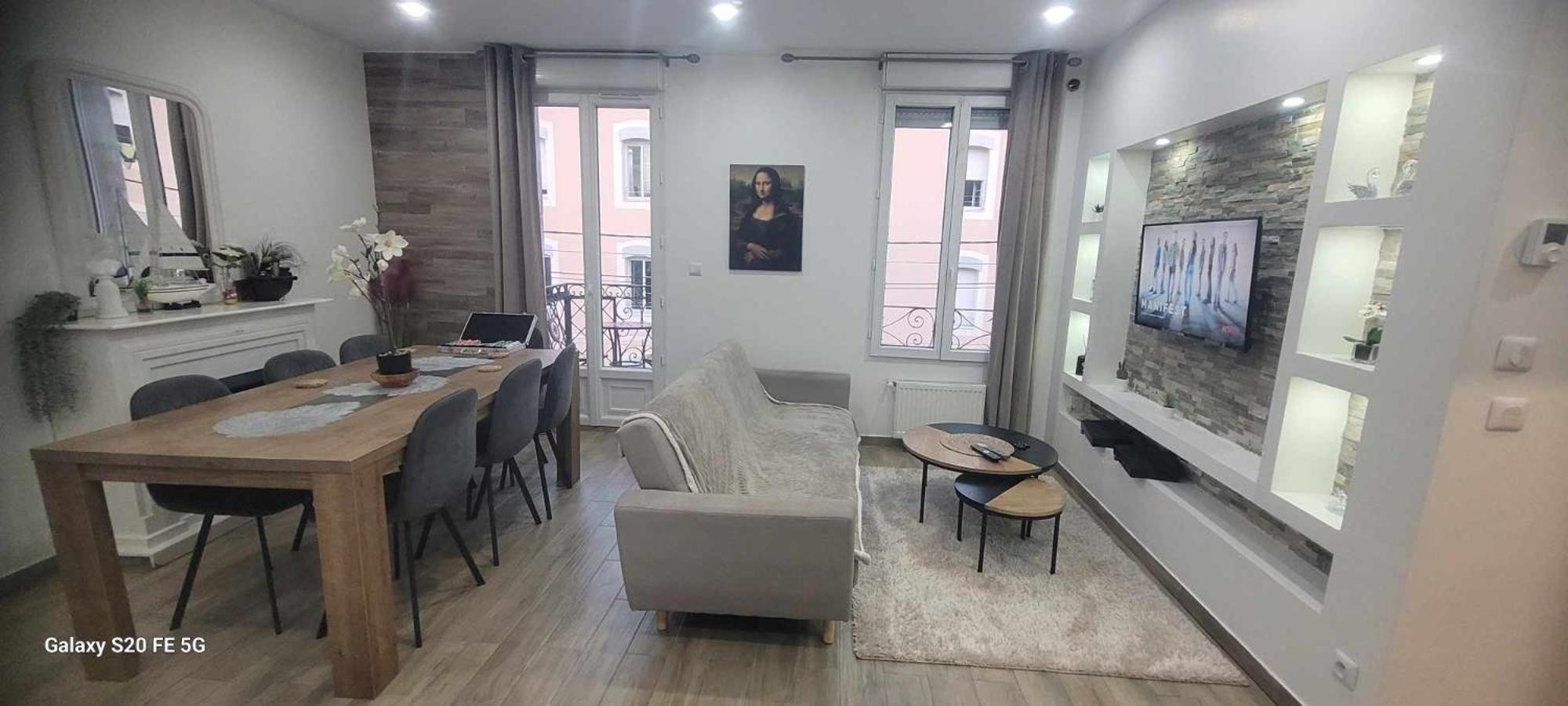 Les Suite Appartement A Chalon Sur Saone Room photo