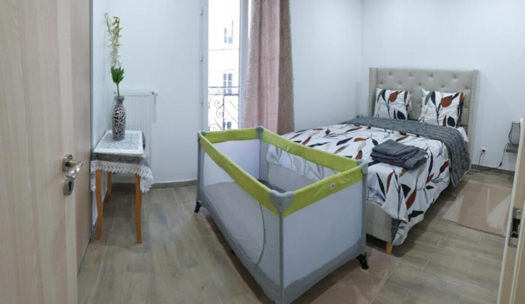 Les Suite Appartement A Chalon Sur Saone Room photo